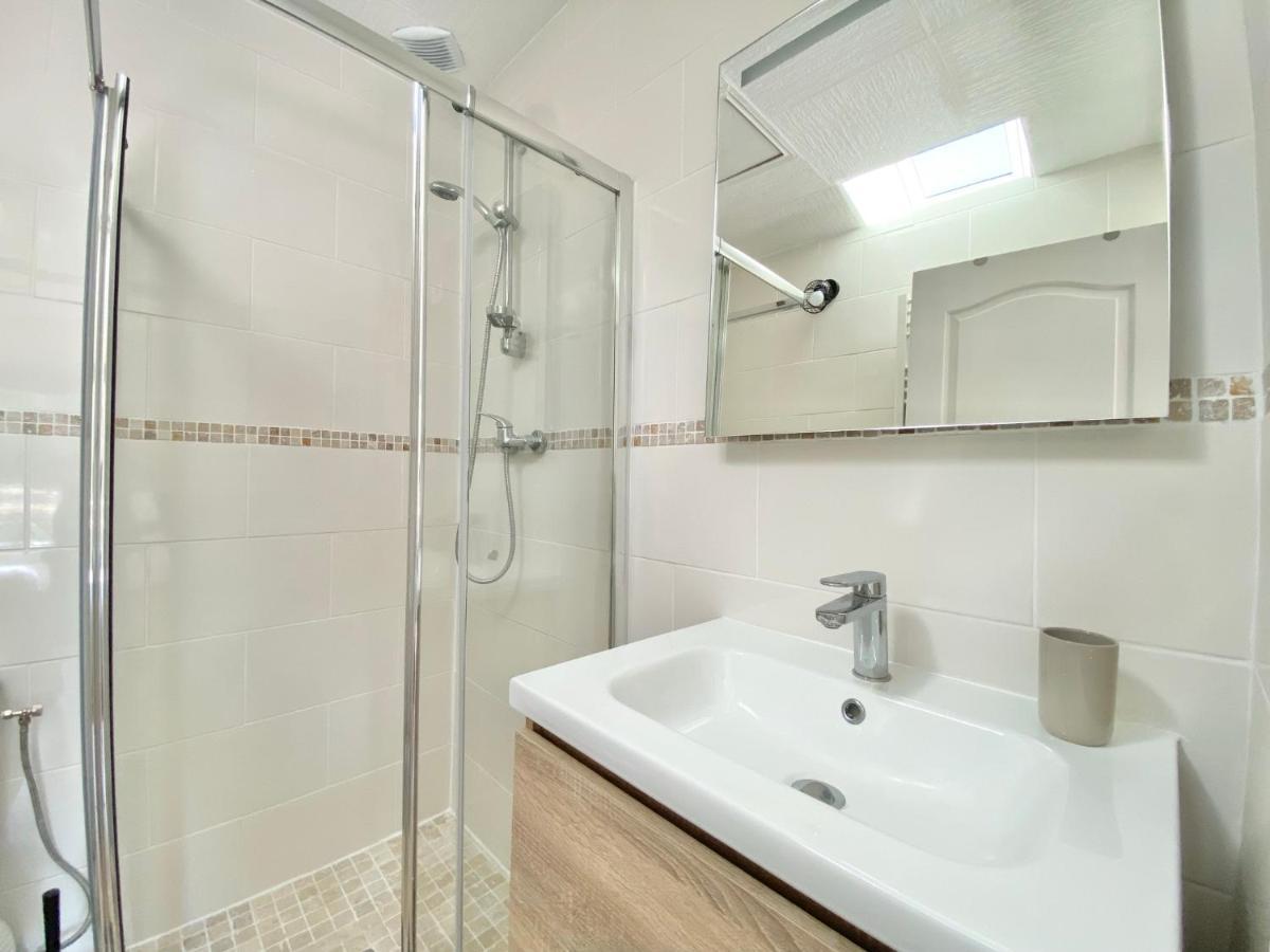 Le St Marc - Theatre De Cornouaille - Wifi - Parking Prive - Entree Autonome Apartamento Quimper Exterior foto